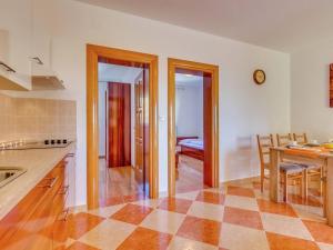 Apartment in Dramalj near the Sea