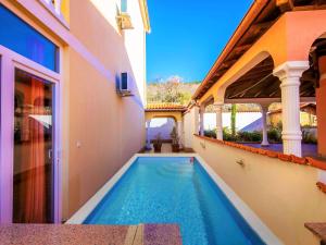 Peaceful Apartment in Dramalj with bubble bath 