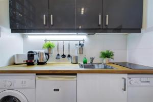 Premium Studio Szervita Square