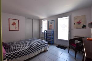 Appartements Moulin Rose, Parking - Jardin : photos des chambres