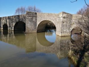 B&B / Chambres d'hotes La Vieille Gorce Gites in the Vienne : photos des chambres