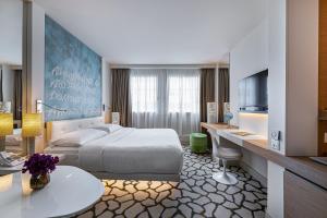 Standard Double or Twin Room room in N’vY Manotel