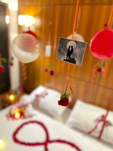 شاليهات الماسية الأولى