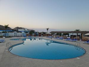 Holiday Beach Resort
