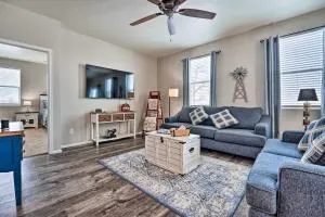 Dreamy Windsor Home with Grill about 3 Miles to Lake! - Windsor