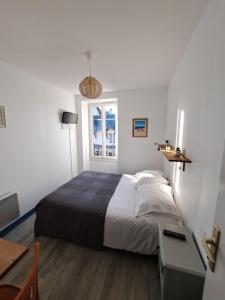 Hotels Le Mondes : Chambre 2