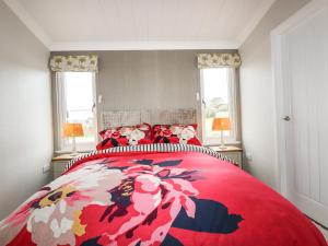 Acorn Lodge