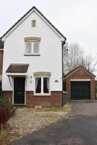 Broadgate House - Attlebridge