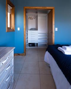 Oliver Mountain Home Blue