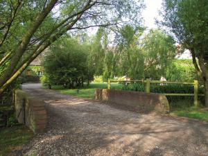 Maisons de vacances Comfy Holiday Home in Quend with Swimming Pool : photos des chambres