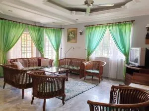Lavender Impian Homestay - Kampong Sungai Kantan