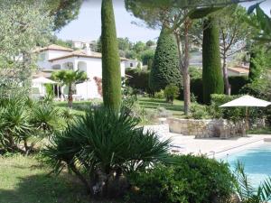Villas Luxurious Villa in Mougins with Swimming Pool : photos des chambres