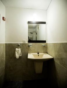 Wild Edge - Wilpattu Safari Stay