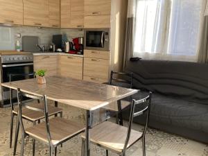 Appartements Embrun - Appartement 4/6 personnes avec exterieurs : photos des chambres