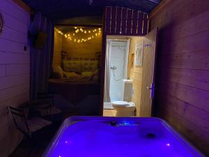 B&B / Chambres d'hotes Chambre avec spa prive : photos des chambres