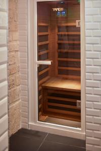 Hotels Hotel Atmospheres : photos des chambres