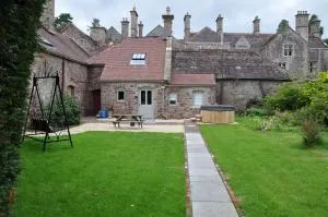 Cecile's Cottage at Cefn Tilla Court, Usk - Llangwm-isaf