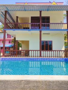 Kayaloram Resort