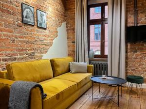 Apartament Kajmakowy z widokiem na Stare Miasto. Netflix