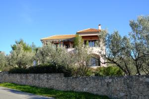 Ιδανική μεζονέτα με θέα πολύ κοντά στο λιμάνι