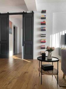 Modern 2-bedroom apartment in new residence