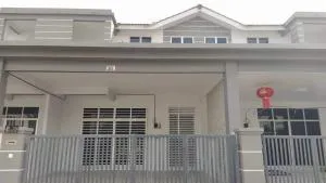 Afiyah Guesthouse - 巴东勿刹