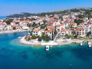 Luxury Two-Bedroom Apartment - Ground Floor  room in Delux Villa Hedonica