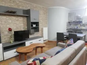 La Taverna Appartamento Scala a Chiocciola - Casa SantʼEugenia