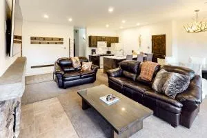 Snowmas Village 1624 - Aspen-Pitkin County Airport-Sardy Field