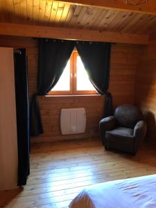 Les Chalets De Lozzi : photos des chambres