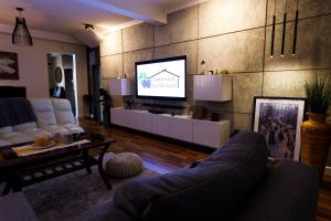 APARTAMENT POD ŚLIWKAMI