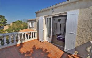 Maisons de vacances Nice Home In Saint Cannat With Wifi : photos des chambres