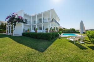 NEW! Villa ESPERANZA, Can Marilla, Front Sea View, Pool, AC, BBQ