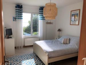 Holiday Home in Terenez with Stunning Sea View