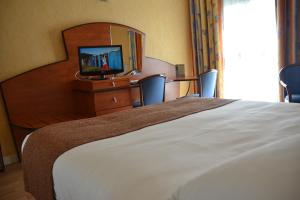 Hotels Grand Hotel : photos des chambres