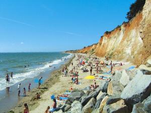 Maisons de vacances traditional Breton house near the beach of the Gold Mine : photos des chambres