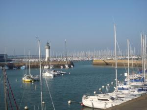 Maisons de vacances Comfortable holiday home between Cote Sauvage and sandy beaches : photos des chambres