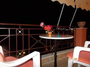 Horizon Blue, Kalamitsi, Lefkas