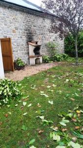 Maisons de vacances Maison de 4 chambres avec jardin clos et wifi a Albaret Sainte Marie : photos des chambres