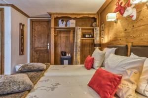 Hotels Les Monts Charvin : photos des chambres