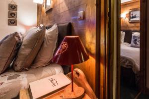 Hotels Les Monts Charvin : photos des chambres