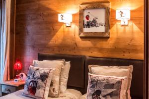 Hotels Les Monts Charvin : photos des chambres