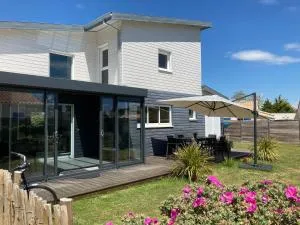 Villa Litore Oya SPA, plage, forêt et calme - Port-Joinville