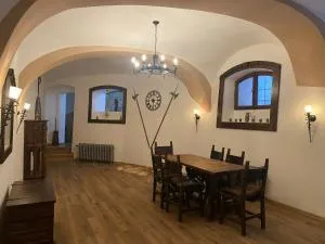 SUPERB - Medieval apartment - Miskovice
