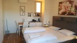 SJÖTORPS HOSTEL - Tattertorp