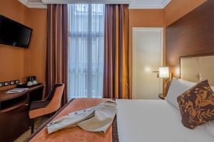 Hotels Hotel Saint Honore 85 : photos des chambres