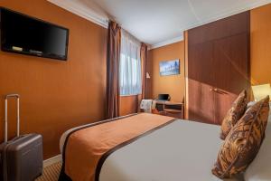 Hotels Hotel Saint Honore 85 : photos des chambres