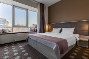 Double Room room in Ambassador Plaza