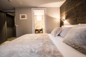 Double Room room in Chalet Whymper