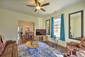 Riverside House with Yard about 1 Mi to Downtown!